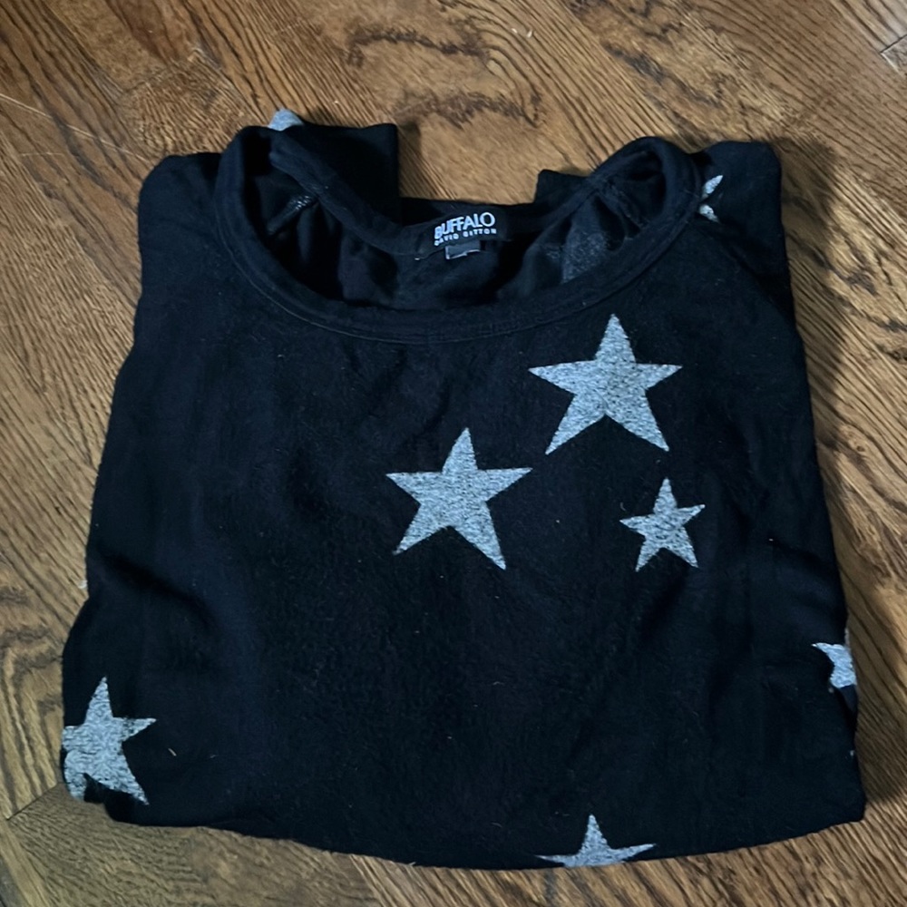 comfy black sweater with grey stars
